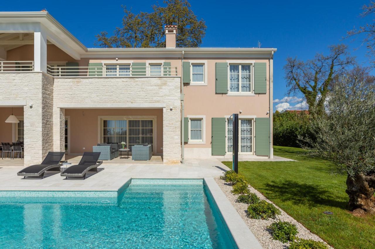 Villa Harmony By Ilc Brtonigla Exterior photo